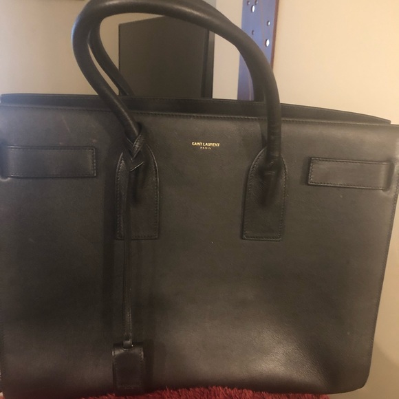 Authentic Yves Saint Laurent Sac de Jour Large in Grained Leather - Picture 3 of 10